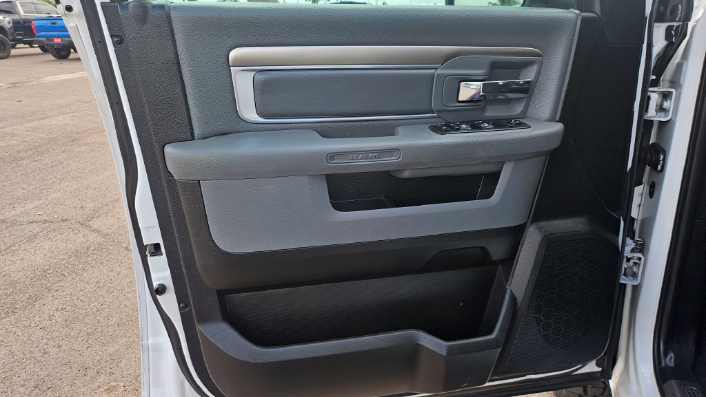 Used 2020 RAM 1500 Warlock w/ Electronics Group AWD/4WD image 24
