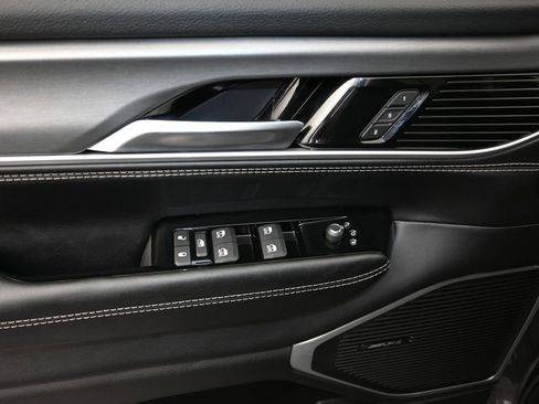 New 2026 Jeep Grand Wagoneer 4WD image 12