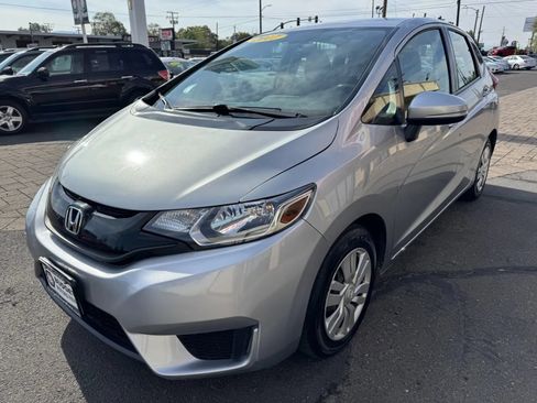 Used 2017 Honda Fit LX image 6