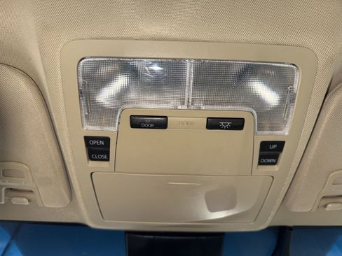 Used 2018 Toyota Avalon XLE Premium w/ Protection Package image 26