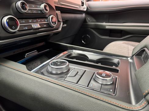 Certified 2024 Ford Expedition Timberline image 19