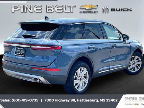 Used 2023 Lincoln Corsair FWD image 11