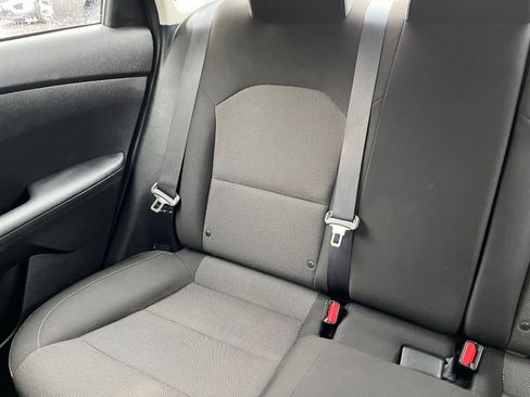 Used 2024 Kia Forte LXS image 36