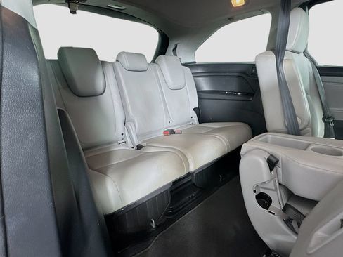 Used 2019 Honda Odyssey EX-L image 35