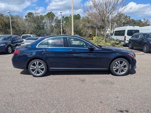 Used 2020 Mercedes-Benz C 300 4MATIC Sedan image 4