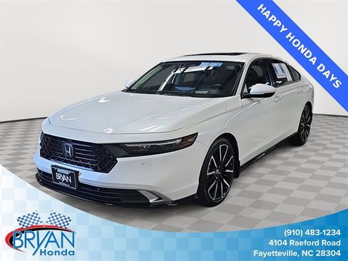 Certified 2023 Honda Accord Touring image 1