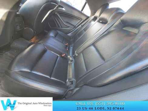 Used 2014 Mercedes-Benz CLA 250 image 14
