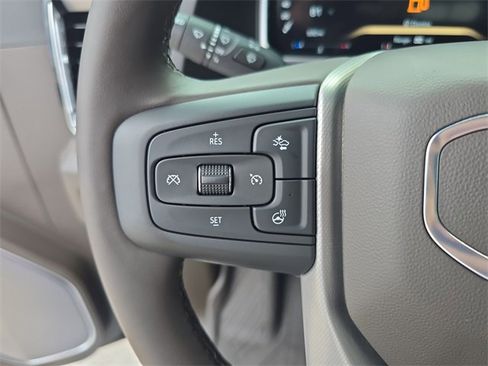 Certified 2026 GMC Sierra 3500 Denali w/ Denali Reserve Package image 25