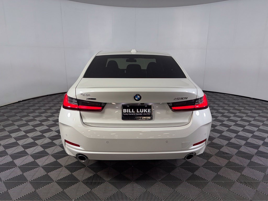 Used 2026 BMW 330i xDrive Sedan AWD/4WD image 6