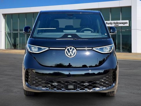 New 2025 Volkswagen ID. Buzz Pro S RWD image 3