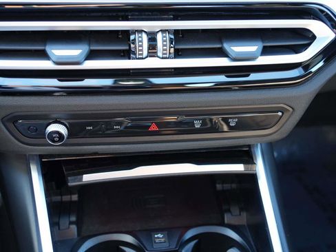 Used 2023 BMW M340i image 9