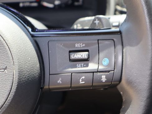 Used 2024 Nissan Rogue Platinum FWD image 14