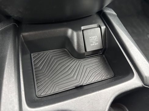 Certified 2017 Honda CR-V LX image 29