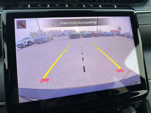 Used 2025 Jeep Grand Cherokee L Limited image 15