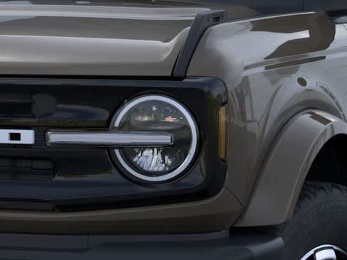 New 2025 Ford Bronco Outer Banks AWD/4WD image 20
