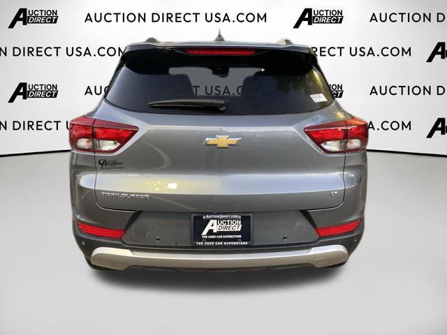 Used 2022 Chevrolet TrailBlazer LT w/ Convenience Package FWD image 5