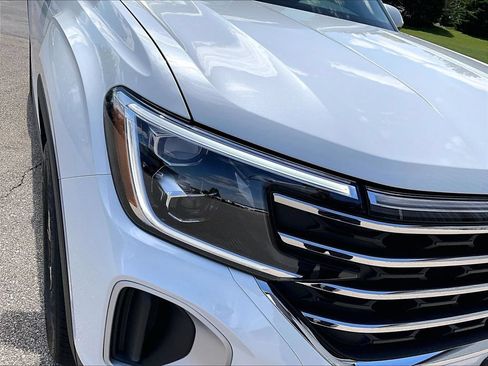 New 2026 Volkswagen Atlas SE AWD/4WD image 33