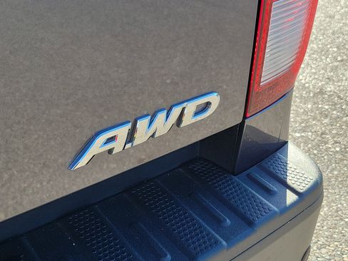 Used 2023 Honda Ridgeline RTL-E image 10