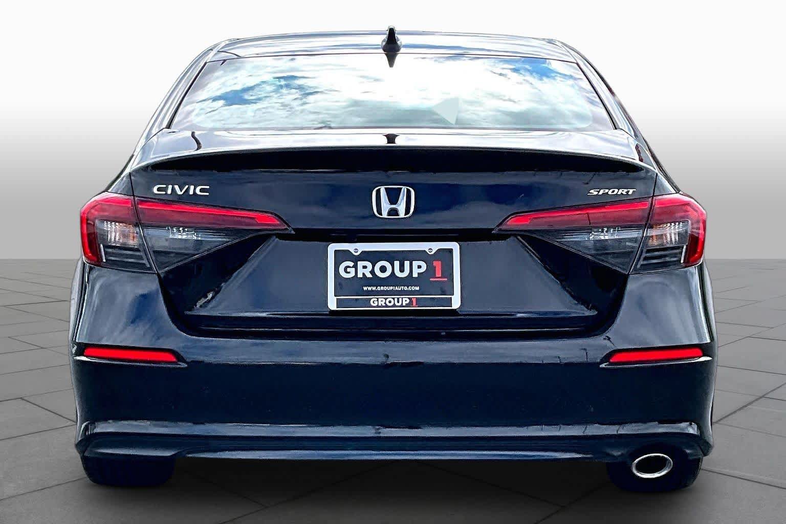Used 2024 Honda Civic Sport image 5