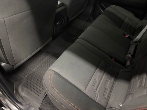 Used 2023 Nissan Frontier PRO-4X w/ Pro Convenience Package AWD/4WD image 11