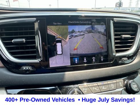 Used 2019 Chrysler Pacifica Touring-L Plus FWD image 14