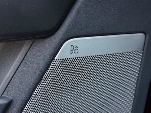 Used 2023 Ford F150 Lariat image 18