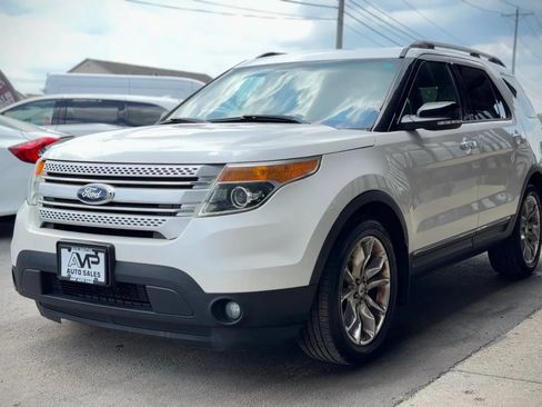 Used 2012 Ford Explorer XLT FWD image 7