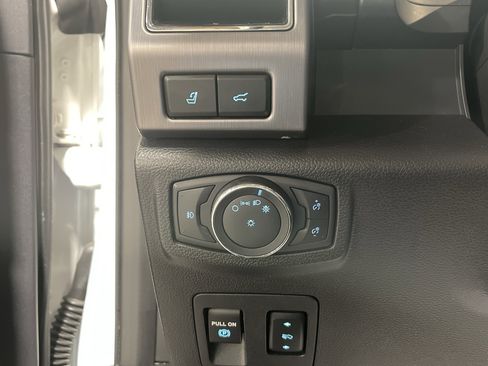 Used 2021 Ford Expedition Platinum image 22