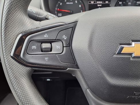 Used 2023 Chevrolet TrailBlazer LS image 17