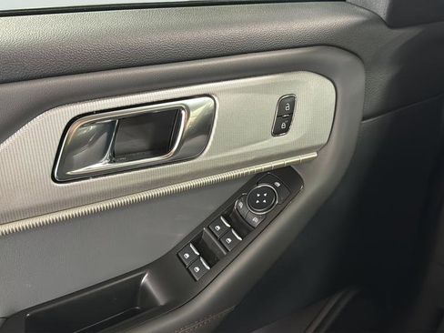 New 2026 Ford Explorer Active w/ Active Comfort Package image 20