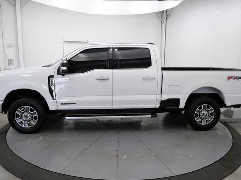 Used 2023 Ford F250 Lariat w/ Chrome Package AWD/4WD image 4