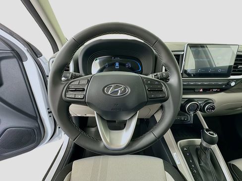 New 2026 Hyundai Venue SEL image 10