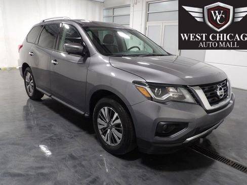 Used 2020 Nissan Pathfinder SL AWD/4WD image 1