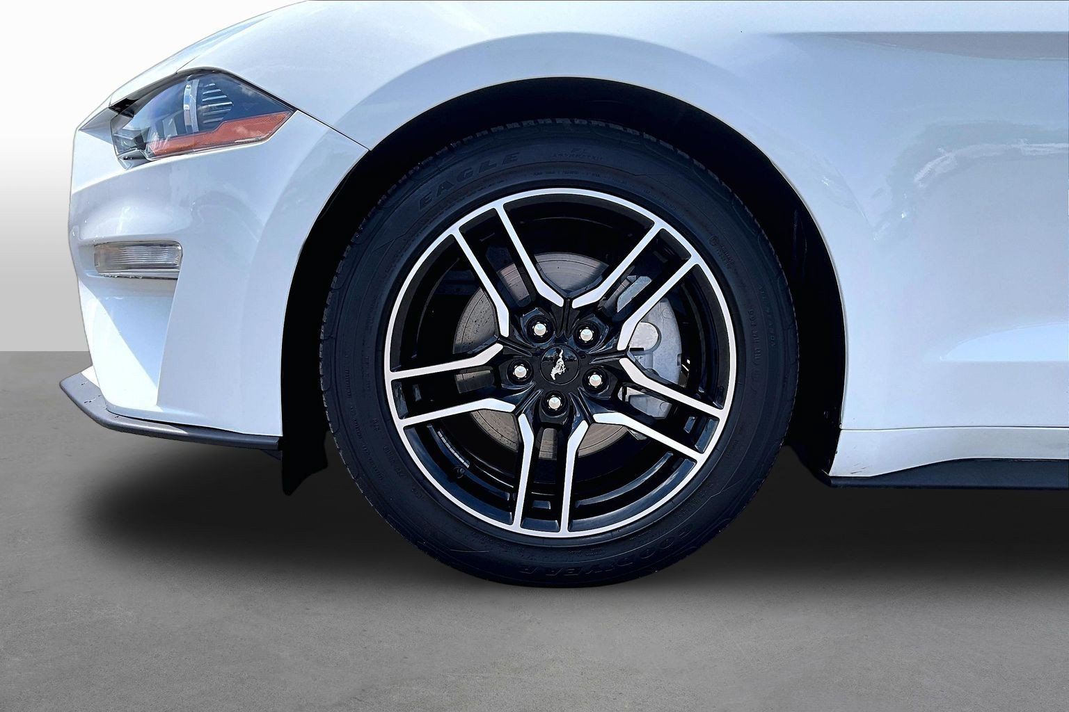 Used 2021 Ford Mustang Coupe w/ Equipment Group 101A RWD image 8