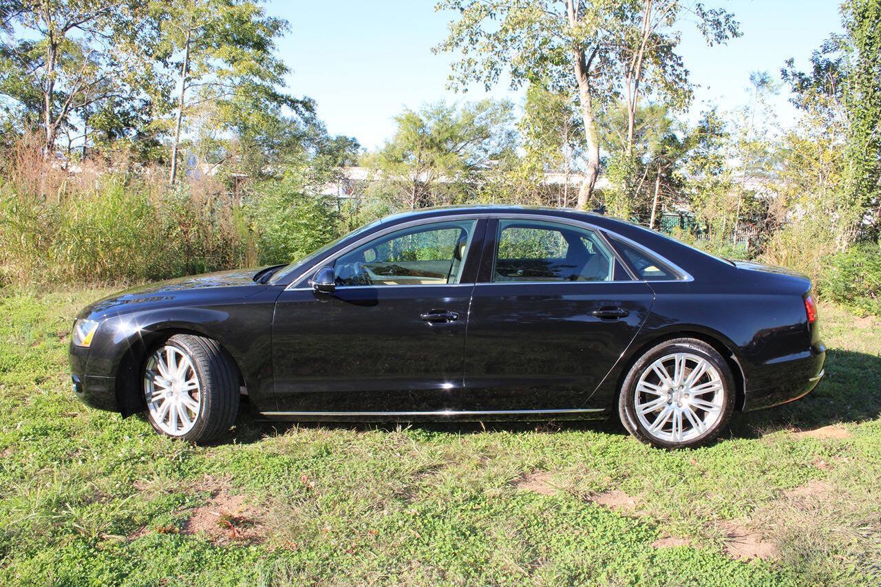 Used 2011 Audi A8 4.2 AWD/4WD image 12