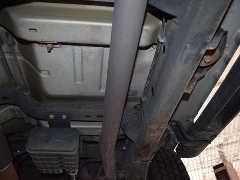 Used 2010 Jeep Wrangler Unlimited Sahara w/ Trailer Tow Group AWD/4WD image 33
