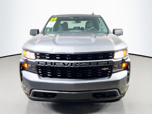 Used 2022 Chevrolet Silverado 1500 Custom w/ Safety Confidence Package image 11