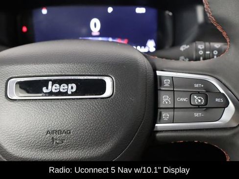 Used 2023 Jeep Compass Trailhawk w/ Trailhawk Elite Group AWD/4WD image 10