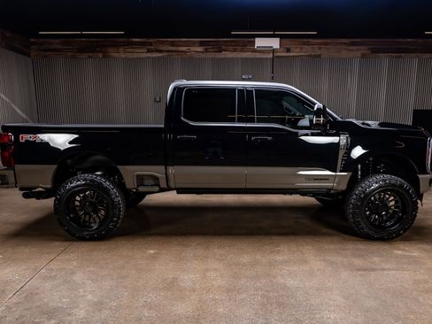 Used 2026 Ford F250 King Ranch AWD/4WD image 11