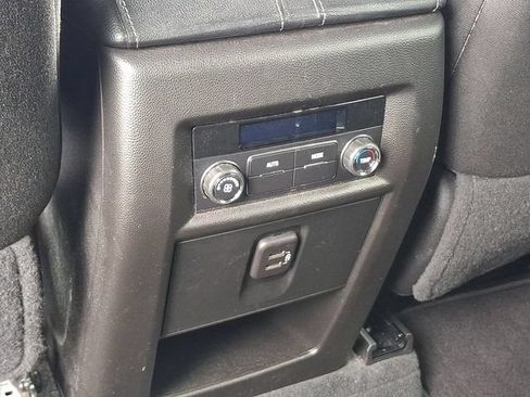Used 2023 Chevrolet Traverse LT w/ LPO, Floor Liner Package AWD/4WD image 18