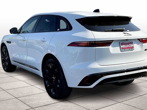 New 2026 Jaguar F-PACE R-Dynamic S image 3