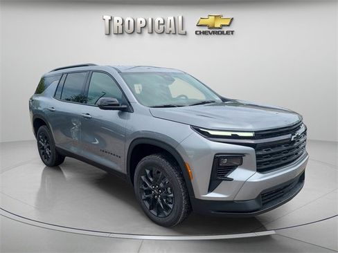 New 2026 Chevrolet Traverse LT w/ Midnight/Sport Edition image 7