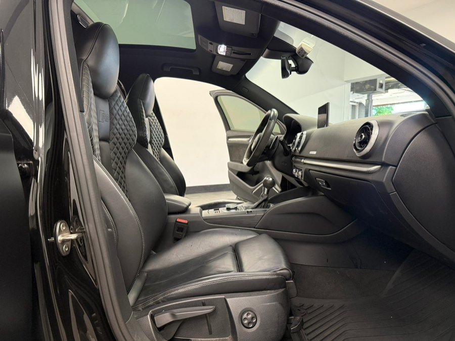Used 2018 Audi RS 3 w/ Technology Package AWD/4WD image 33