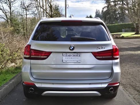 Used 2015 BMW X5 xDrive35d AWD/4WD image 9