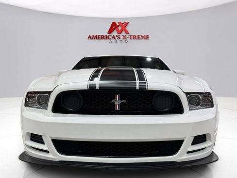 Used 2013 Ford Mustang Boss 302 w/ Boss 302 Accessory Pkg RWD image 10