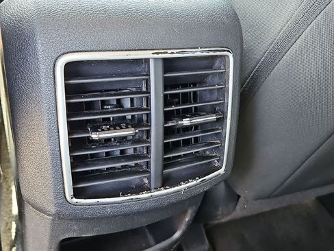 Used 2023 Kia Sportage LX AWD/4WD image 25