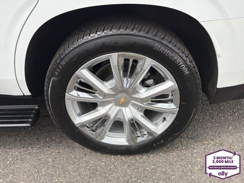 Used 2024 Chevrolet Tahoe High Country AWD/4WD image 26