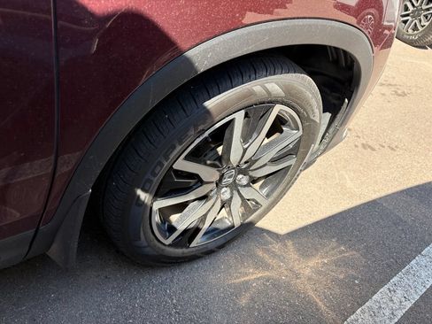 Used 2022 Honda Pilot Touring image 13