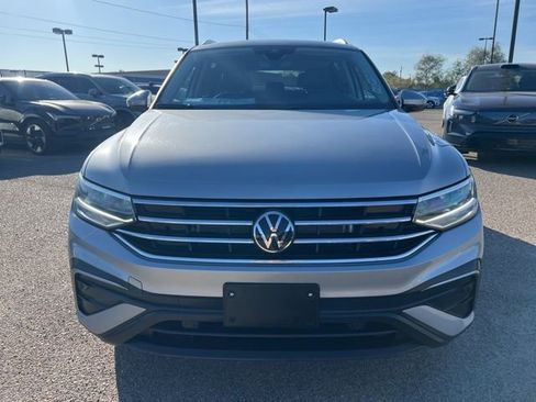 Used 2024 Volkswagen Tiguan Wolfsburg Edition image 9