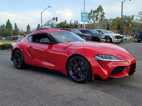 Used 2024 Toyota Supra Premium w/ Driver Assist Package image 9